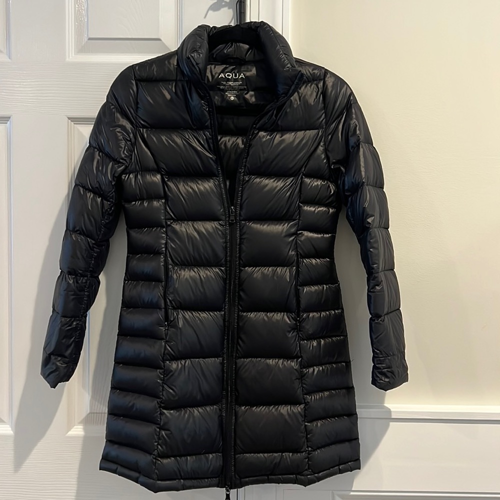 Womens Aqua packable puffer jacket size XS